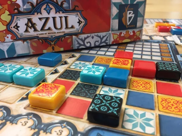 azul